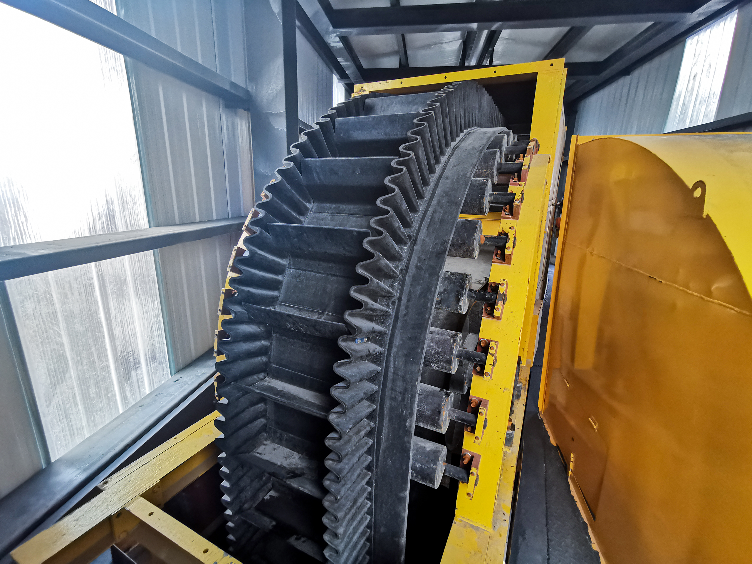 帶式輸送機(jī)的故障盤點(diǎn)與解決辦法